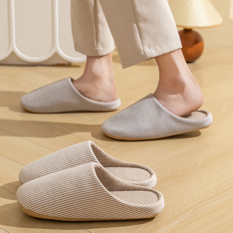 Sewing House - メンズホームスリッパ 春秋用 室内用滑り止め付きハウスシューズ ソフトソール ストライプ柄クローズドトゥデザインで快適な履き心地