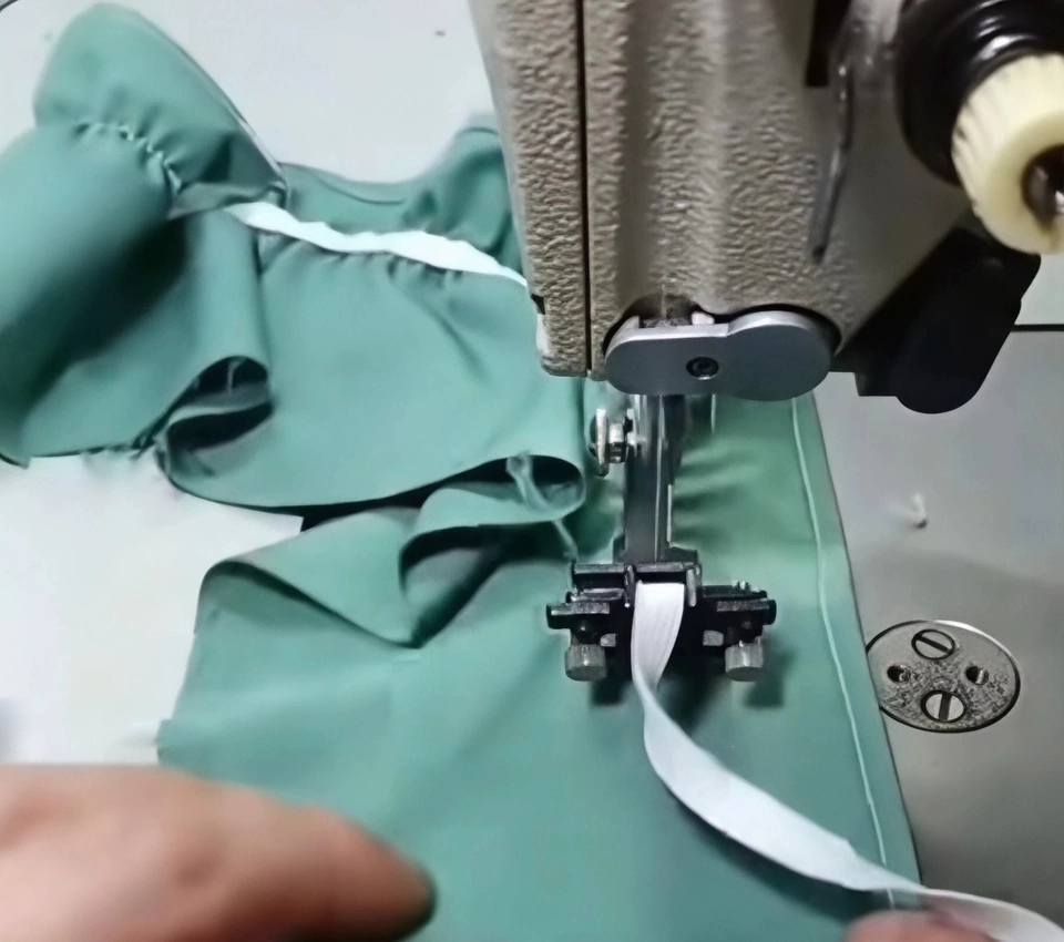 工業用ミシン押さえ金具、ゴムバンド、レース、ウェビング用調整 - Industrial Textile Sewing Machine のレビューと価格